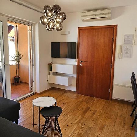 מאלינסקה Apartment Rose מראה חיצוני תמונה