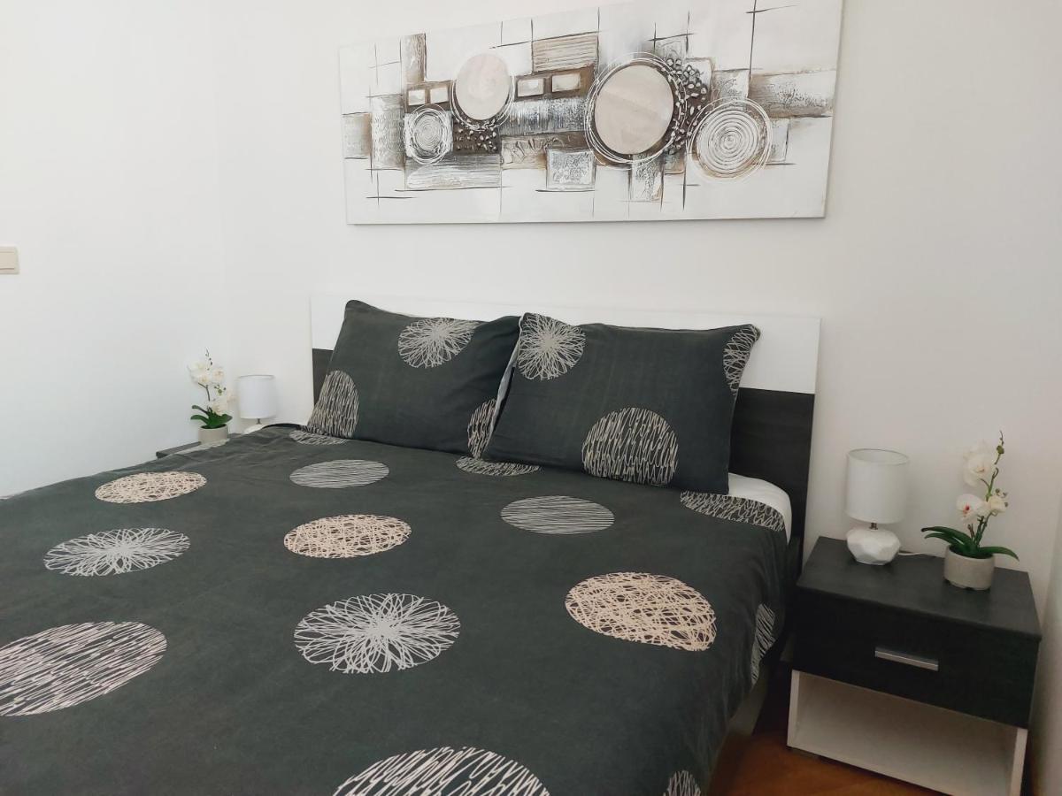 מאלינסקה Apartment Rose מראה חיצוני תמונה