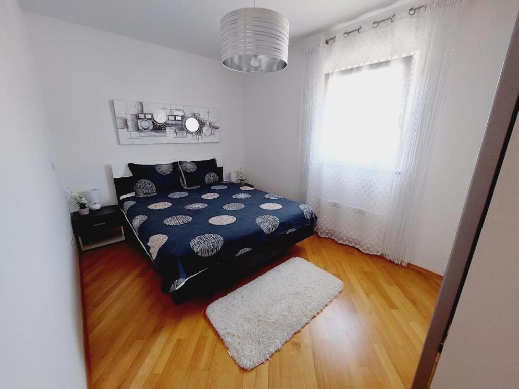 מאלינסקה Apartment Rose מראה חיצוני תמונה